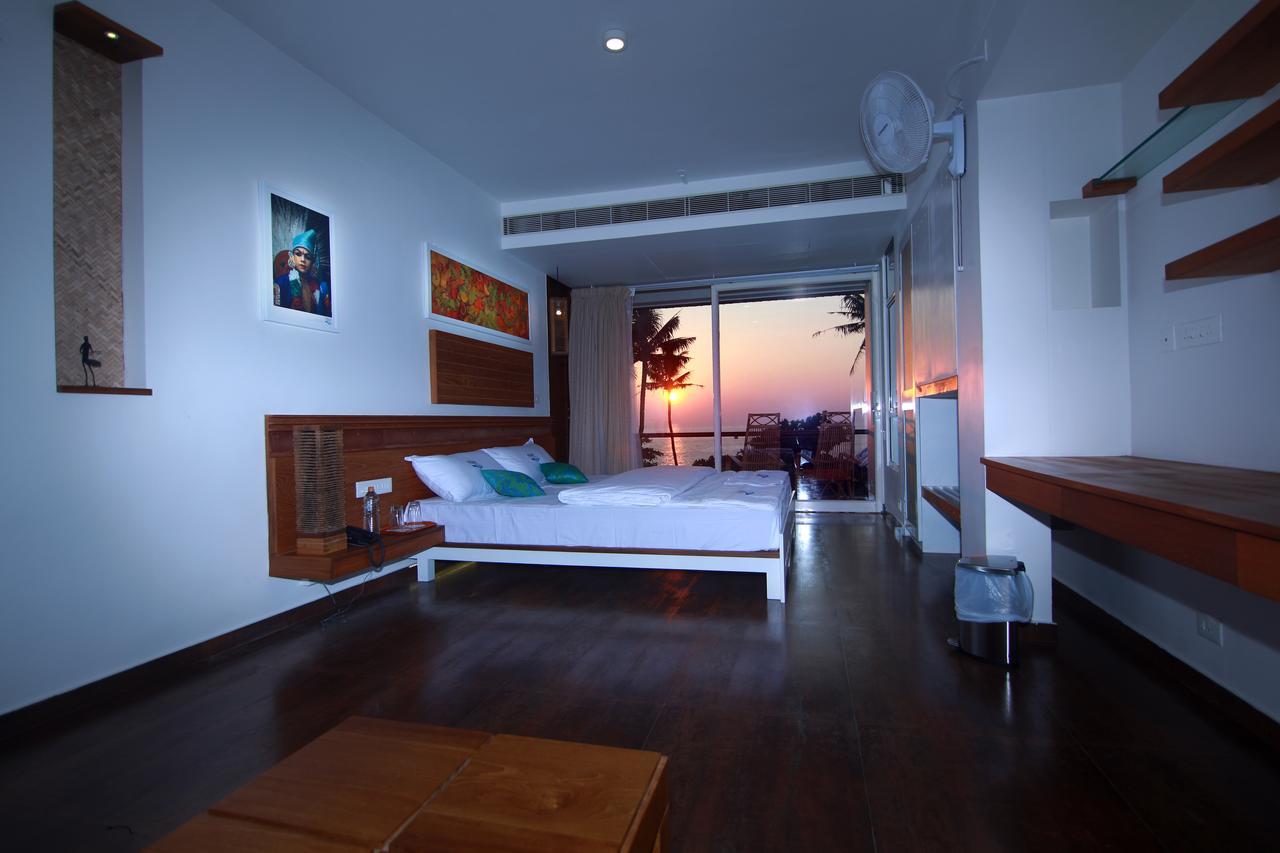 Palan Beach Resort Варкала Екстериор снимка